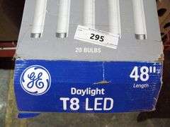 BOX OF T8 LED BULBS, 48"