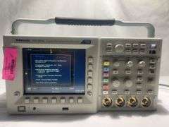 TEKTRONIX TDS-3054C DIGITAL PHOSPHOR OSCILLOSCOPE
