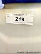 KOBALT 4 GALLON BATTERY POWERED BACKPACK SPRAYER W/ 2 BATTERIES & CHARGER