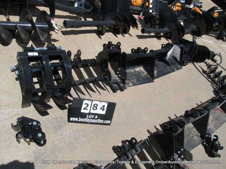 AGT 12EX-ATA MINI EXCAVATOR ATTACHMENT SET A