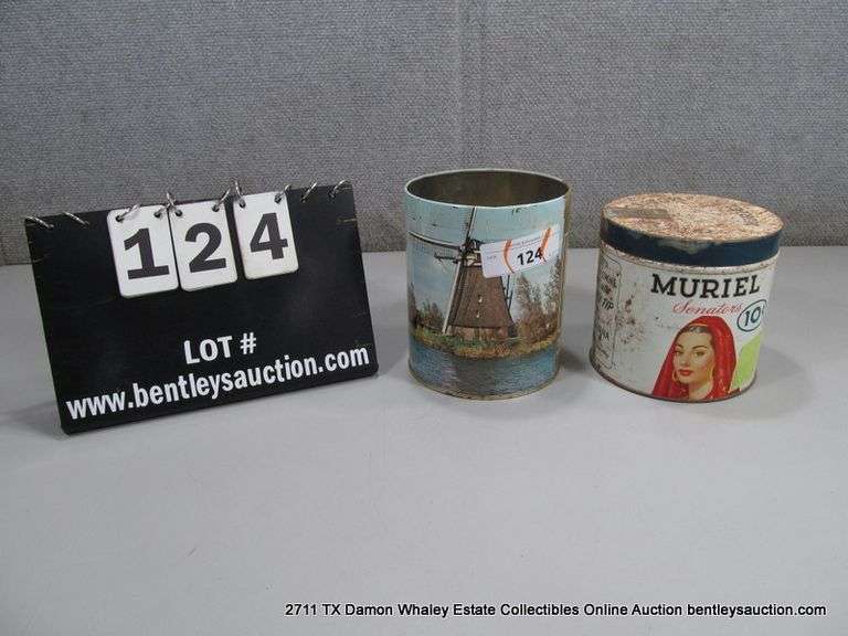 LOT: (2) ANTIQUE TINS - UT RECHT HOLLAND, MURIEL SENATORS TOBACCO TIN