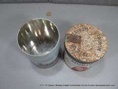 LOT: (2) ANTIQUE TINS - UT RECHT HOLLAND, MURIEL SENATORS TOBACCO TIN
