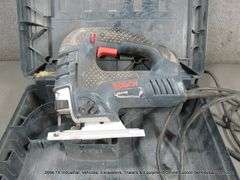 BOSCH JS470E JIG SAW W/ CASE