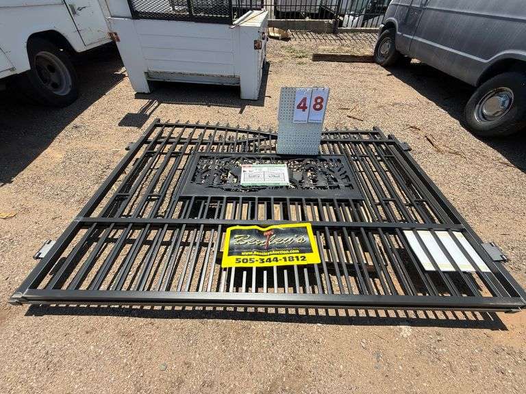 2025 KJ METAL FARM DELIVERY GATE - DEER MOTIF STYLE MODEL: K0720, 7' X 20'