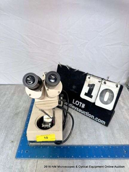 SWIFT MICROSCOPE TRI POWER VINTAGE - MISSING PARTS