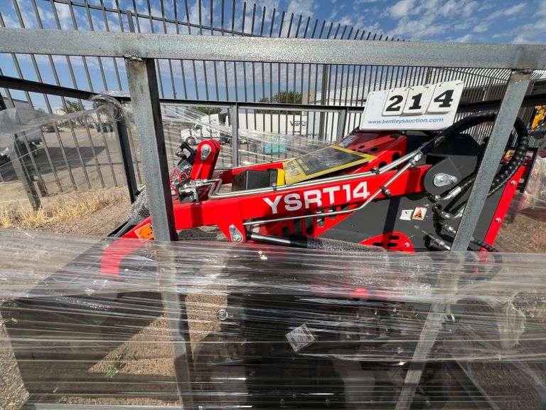 2024/2025 AGT SKID STEER LOADER MODEL: YSRT14 - RATO GASOLINE ENGINE, S/N: YSRT142025L010112