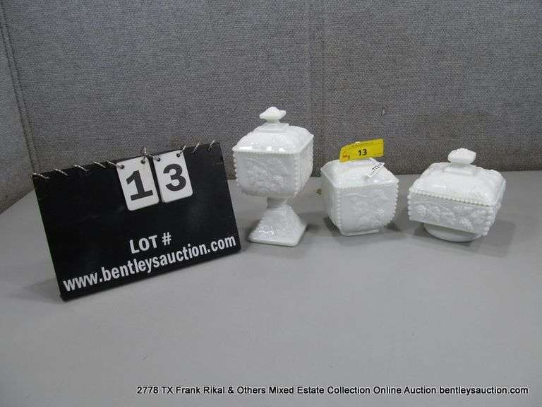WESTMORELAND MILK GLASS COVERED CANDY/ TRINKET DISHES