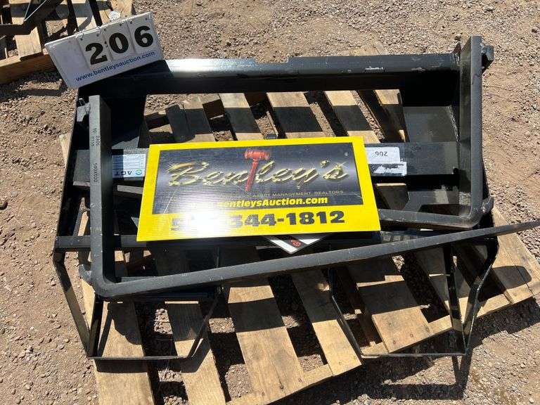 2024/2025 AGT WHEEL LOADER FORKS MODEL: JDCPF42-2200-FF - QTY OF 5 PCS,