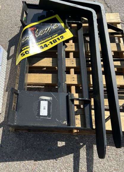 2025 MOWER KING SKID STEER FORKS MODEL: SA - ADJUSTABLE, QUICK ATTACH, S/N: SA25050101C-06C