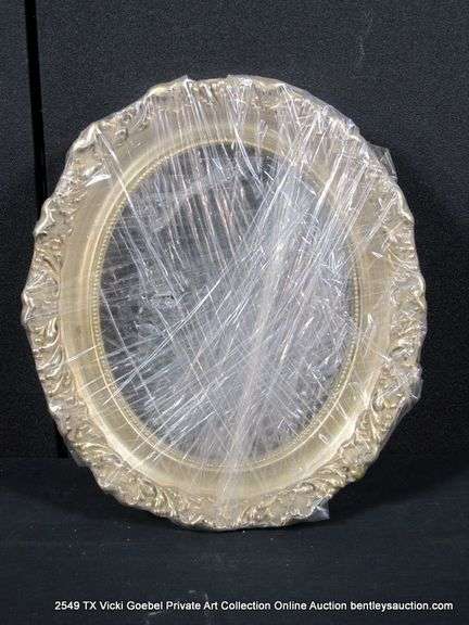 CIRCULAR, GOLD PAINTED, CARVED ORNATE WOODEN FRAME - (WRAPPED IN PLASTIC) 11 X 13