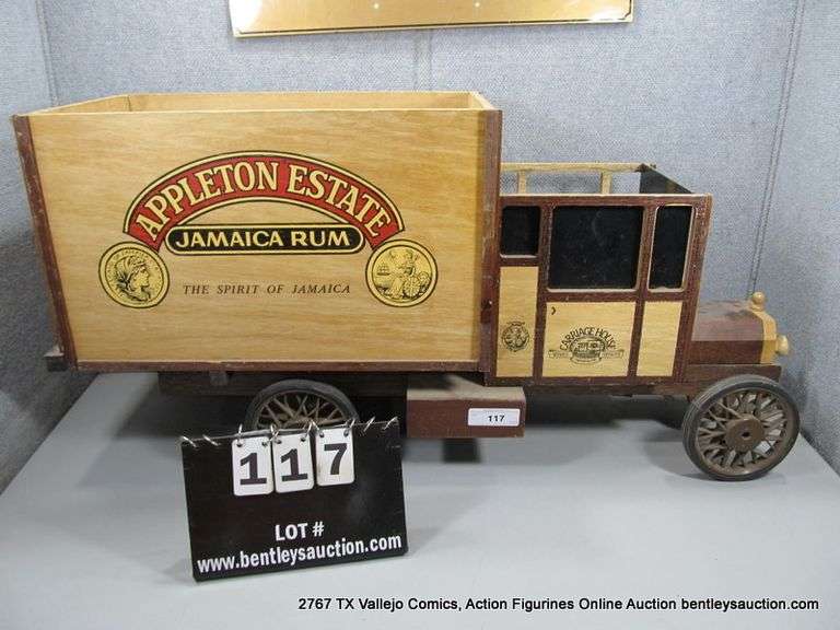 SALESMAN SAMPLE APPLE ESTAE JAMAICA RUM WOODEN TRUCK