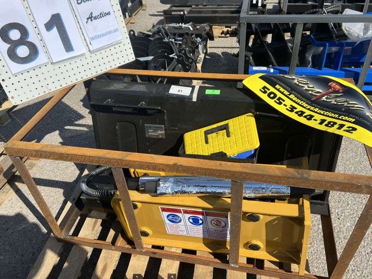 2025 CFG SKID STEER BREAKER MODEL: SSHH680 - TO FIT SKID STEER LOADER-TOP TYPE, S/N: SSHH68025042801
