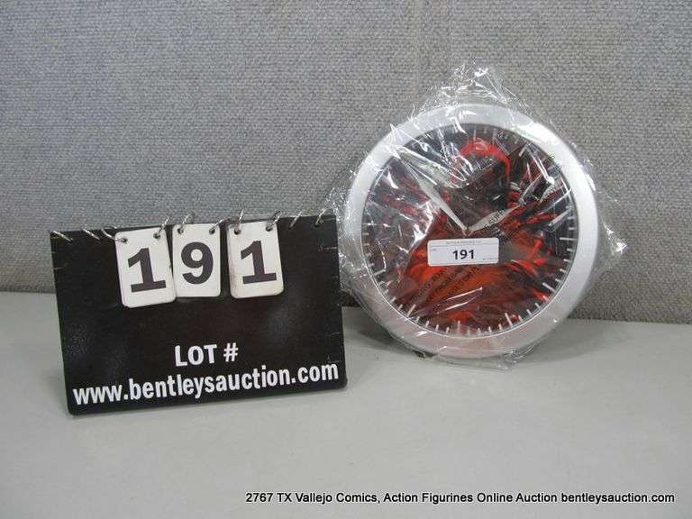 MARVEL DEAD POOL CLOCK