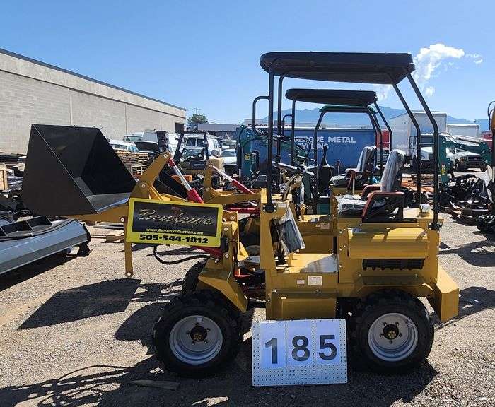 2024/2025 WHEEL LOADER MODEL: KRW23 - RATO GASOLINE ENGINE, S/N: KRW232024L1229605 (KEY)