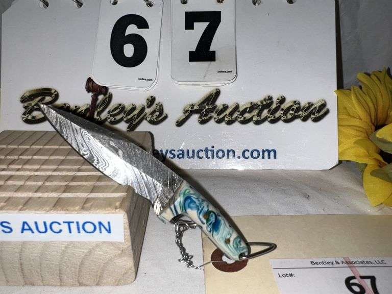 KNIFE W/ SHEATH KEYCHAIN, 4" TOTAL LENGTH