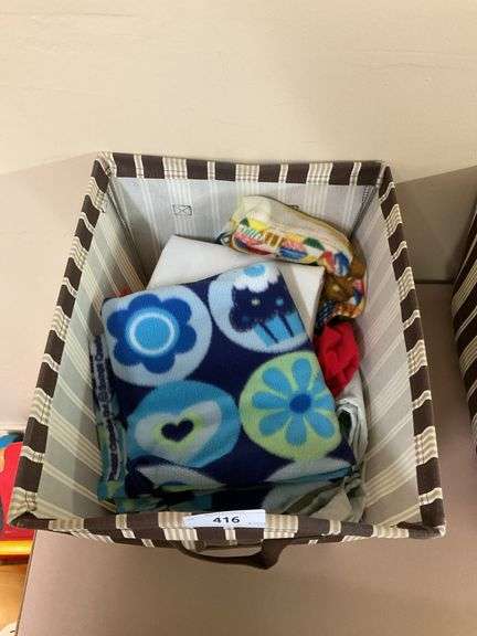 BROWN STRIPED BASKET: BLANKETS