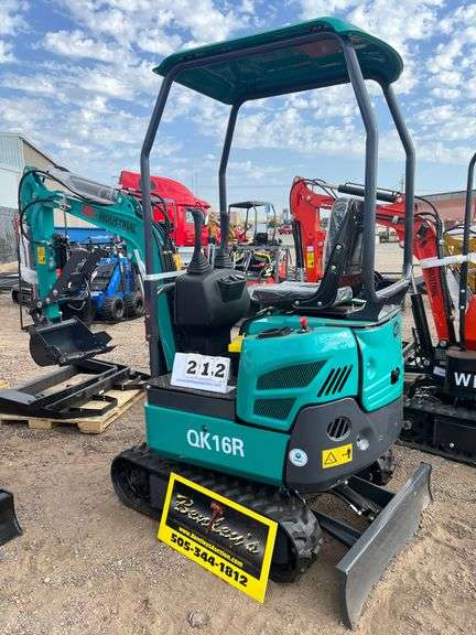 2024/2025 AGT MINI EXCAVATOR MODEL: QK16R - RATO GASOLINE ENGINE, S/N: QK16R202501050203
