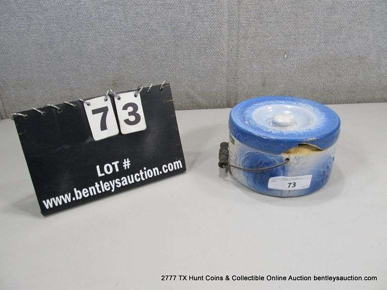 LOT: ANTIQUE BLUE & WHITE CERAMIC BUTTER CROCK (7" X 4 1/2")