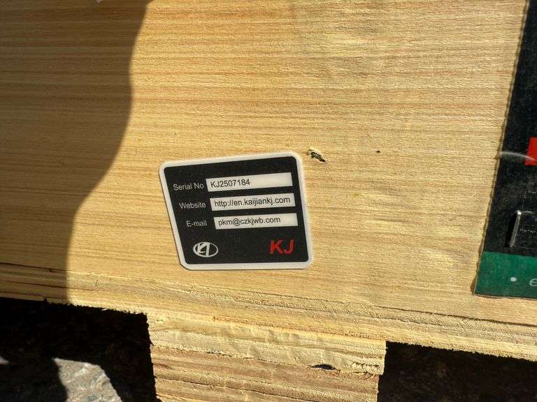 2025 KJ LIVESTOCK METAL SHED MODEL: K1912, 20' X 12'