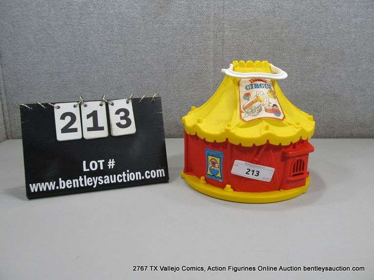 HASBORO CIRCUS TENT TOY CIRCA 1977 NO. 143013 - UNBOXED