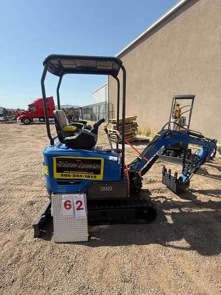 2025 CFG MINI EXCAVATOR MODEL: DM20 - KUBOTA DIESEL ENGINE, S/N: DM20R2025X0000146 (KEY)