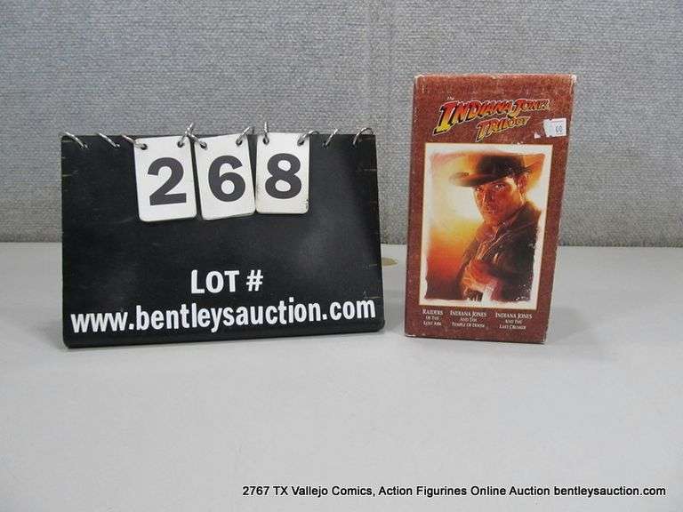 INDIANA JONES TRILOGY VHS SET