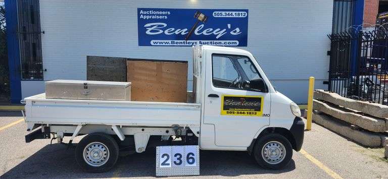 VANTAGE/GMC PRIMO PLANT TRUCK 6,831 MILES