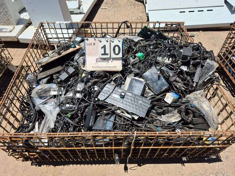 CONTENTS ONLY: WIRE IN BASKET, 435 GROSS LBS., 307 NET LBS.