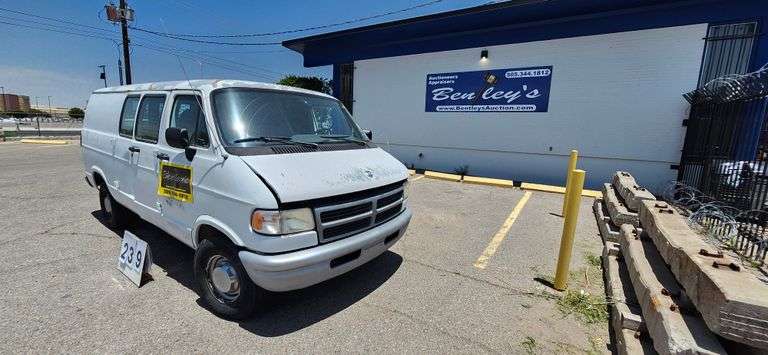 1996  DODGE  RAM 2500  CARGO VAN  81,752 MILES