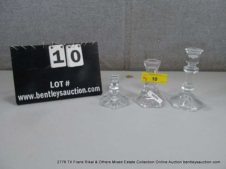 LOT 3: ASSORTED SIZES GLASS CANDLESTICKS