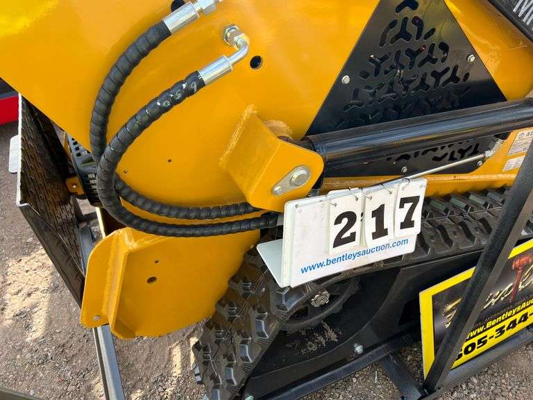 2024/2025 AGT COMPACT TRACK LOADER MODEL: MX-MRT14 - RATO GASOLINE ENGINE, S/N: MXMRT142025000414
