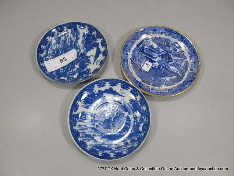 LOT: (3) ASSORTED PLATES