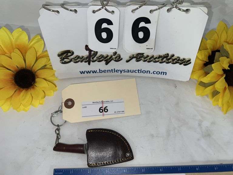 KNIFE W/ SHEATH KEYCHAIN, 4" TOTAL LENGTH