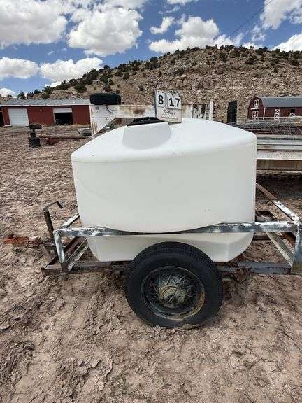 WATER TANK W/ CUSTOM MADE TRAILER - NO TITLE!