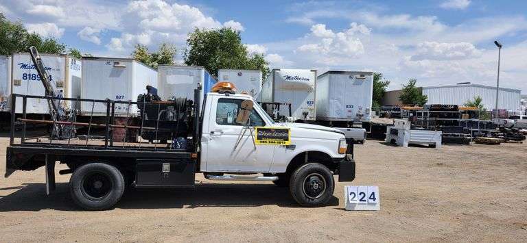 1996  FORD  F-350 TRUCK  STAKE BED, 4WD  UNKNOWN