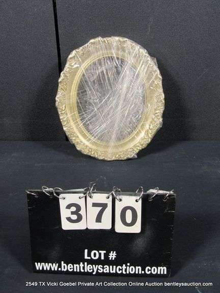 CIRCULAR, GOLD PAINTED, CARVED ORNATE WOODEN FRAME - (WRAPPED IN PLASTIC) 11 X 13