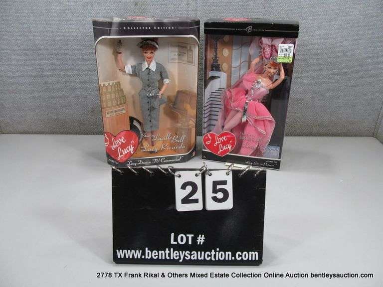 LOT 2: RETIRED "I LOVE LUCY" BARBIE COLLECTOR DOLL, EPISODE 116 "LUCY GETS IN PICTURES", "I LOVE LUC