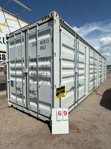 2025 4-SIDE DOOR 40' HIGH CUBE CONTAINER, CFGU 403513 0 (NO KEY OR TITLE)