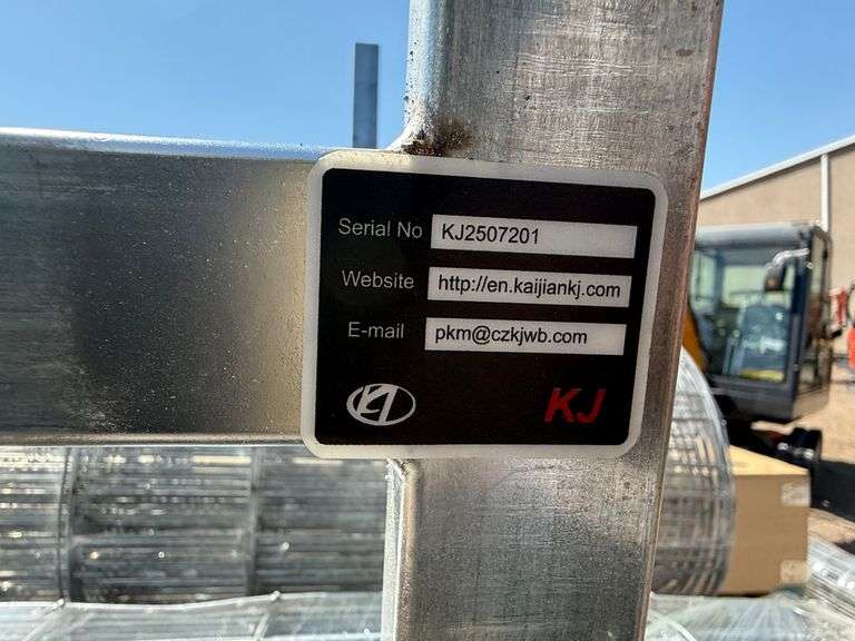 2025 KJ HOT DIP GALVANIZED WELDED WIRE MESH MODEL: K0520, 5' X 66'