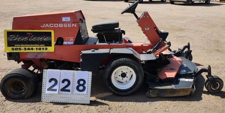 JACOBSON TURFCAT T628D