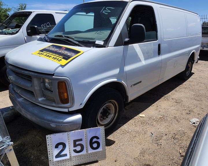1997  CHEVROLET  EXPRESS  2500 (3/4 TON)  CARGO VAN  UNKNOWN