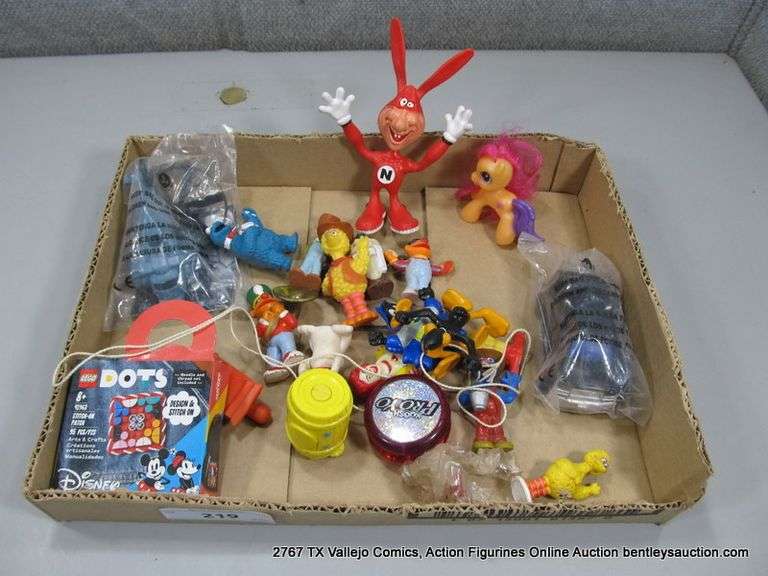 BOX: ASSORTED TOYS SESAME STREET/RONALD MC DONALD/NOID MISC.