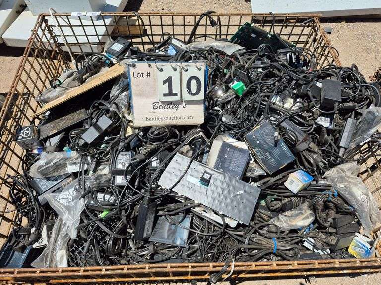 CONTENTS ONLY: WIRE IN BASKET, 435 GROSS LBS., 307 NET LBS.