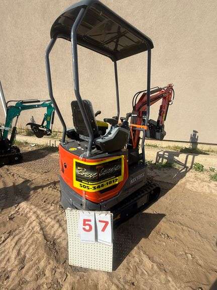 2025 CFG MINI EXCAVATOR MODEL: MX15RX - RATO GASOLINE ENGINE, S/N: MX15RX2025X000485 (KEY)