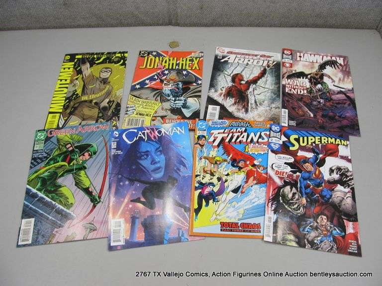 COMIC GRAB BAG: DC MINUTEMEN