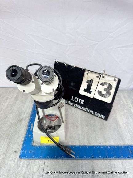 AMERICAN OPTICAL CORP MICROSCOPE WF10X