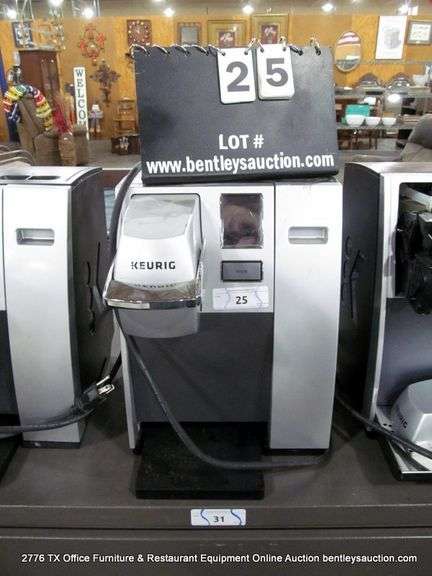 KEURIG, SILVER COFFEE MAKER FOR KEURIG PRODUCTS, M#KISS, MISSING DRIP CATCHER