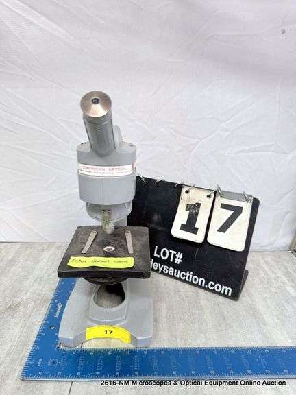 AMERICAN OPTICAL CORP - SIXTY - MICROSCOPE