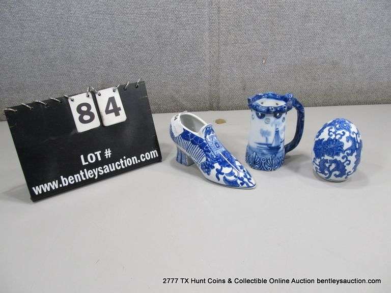 LOT: ORIENTAL BLUE & WHITE SHOE, ORIENTAL EGG & GERMAN BEER STEIN