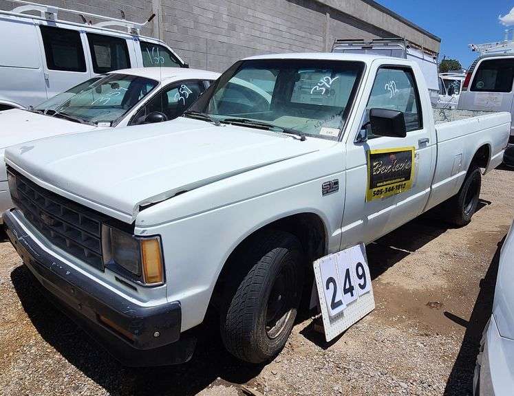 1987  CHEVROLET  S-10  1/2 TON  PICKUP  151,435 MILES